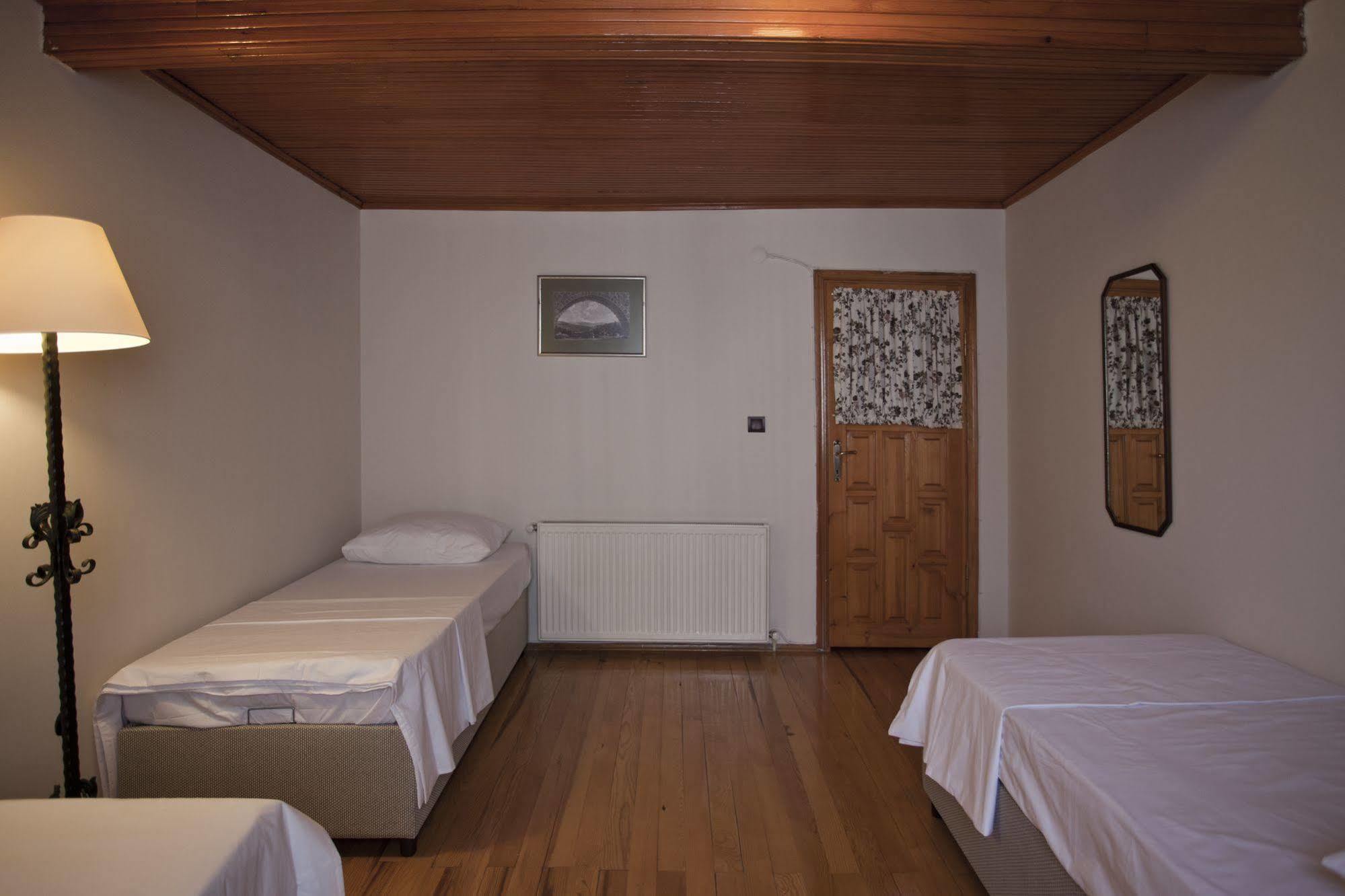 Hostel Veni Vidi Dormi Stambuł Zewnętrze zdjęcie